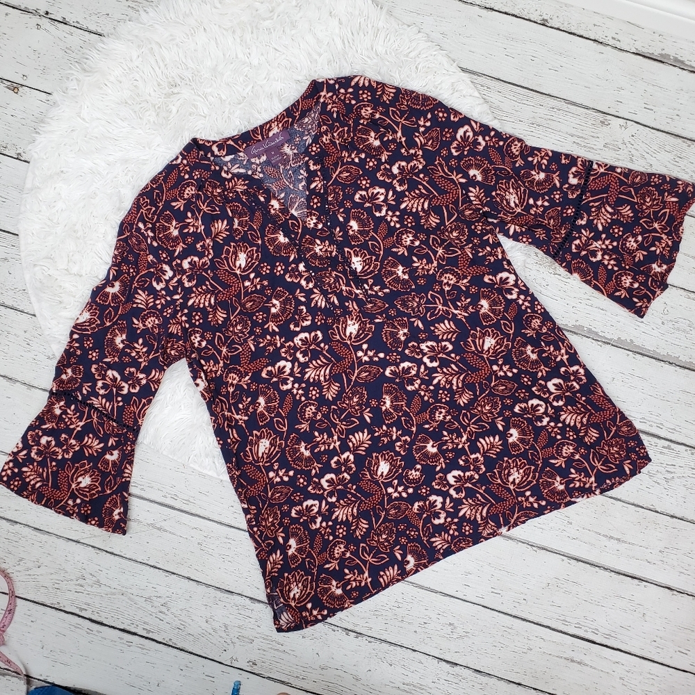 Gloria Vanderbilt  boho style top